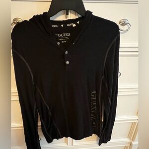 Guess men’s longer sleeve shirt with hood